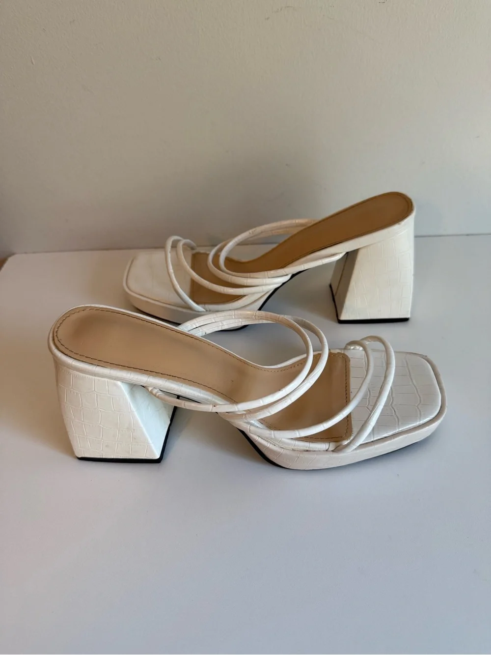 White Croc Embossed Platform Mule Sandals Block Heel EU 42 US 11 Y2K